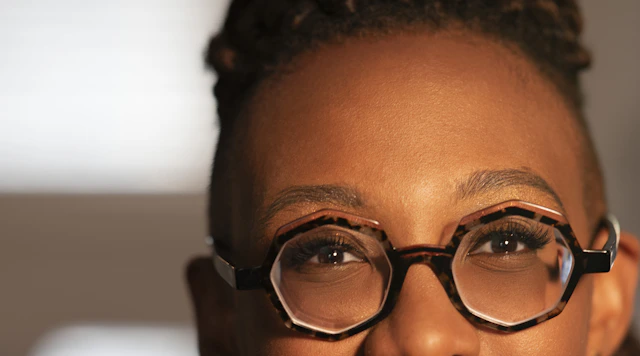 Headshot of Kelley Robinson smiling